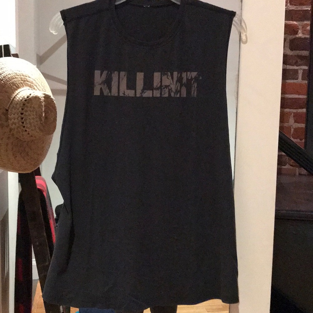 Lululemon black muscle tank